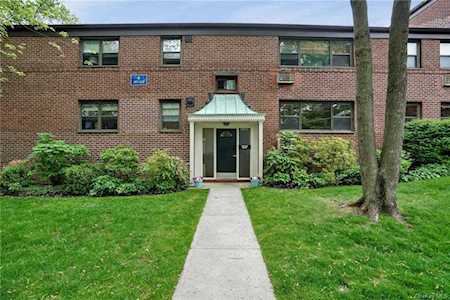 107 Beacon Hill Drive #E11 Greenburgh, NY 10522