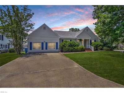 3113 Mistletoe Ct Chesapeake, VA 23323