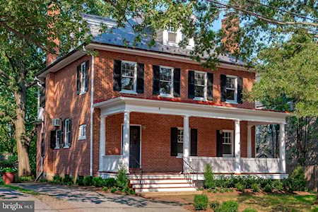 4 Southgate Ave Annapolis, MD 21401