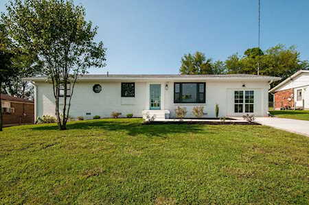 3225 Doverside Dr Nashville, TN 37207
