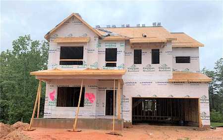 17826 Burnt Hickory Dr Charlotte, NC 28278