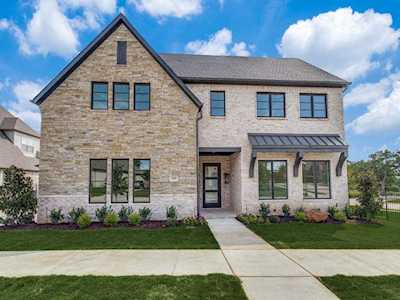 929 Winding Ridge Trail Southlake, TX 76092