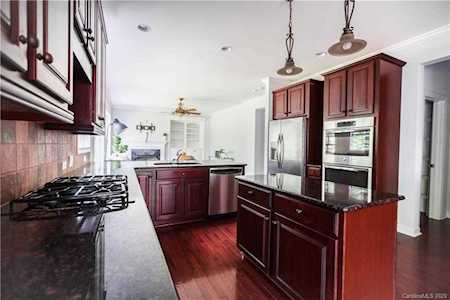 16726 Hammock Creek Place Charlotte, NC 28278