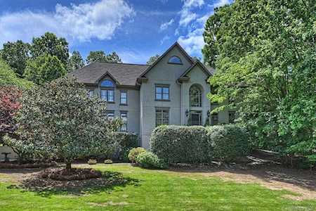 4811 Old Course Dr Charlotte, NC 28277