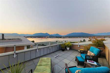 2985 Wall Street Vancouver, BC V5K 0A6