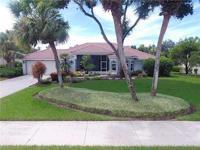 2104 Calusa Lakes Blvd Nokomis, FL 34275