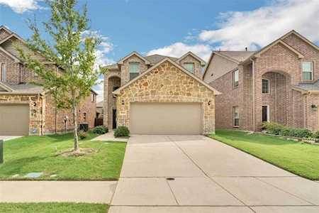 9813 Timberwolf Mckinney, TX 75071