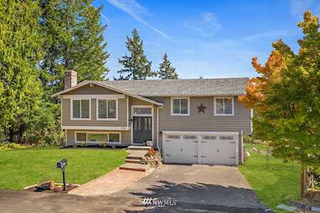 7785 Apache Place NE Bremerton, WA 98311