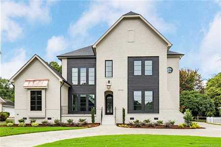 3926 Barclay Downs Dr Charlotte, NC 28209