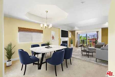 1271 Federal Avenue #301 Los Angeles, CA 90025