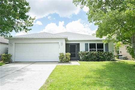 1223 Seneca Falls Dr Orlando, FL 32828