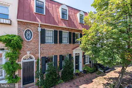 1320 29th St NW Washington, DC 20007