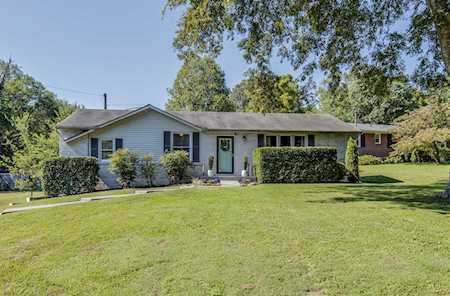4821 Briarwood Dr Nashville, TN 37211