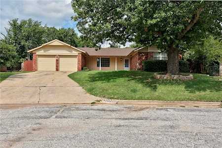 6313 NW 62nd Circle Oklahoma City, OK 73122