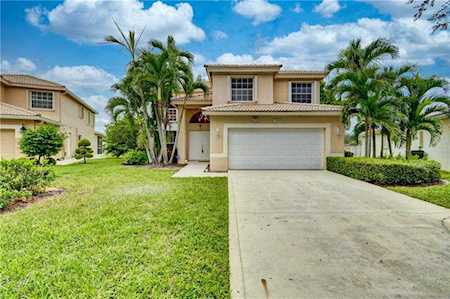 3800 Majestic Palm Way Delray Beach, FL 33445
