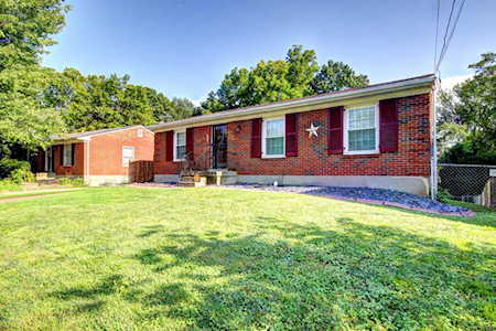 9716 Mary Dell Ln Louisville, KY 40291