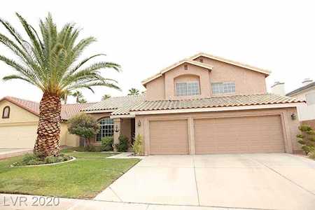 9932 Whalers Landing Ct Las Vegas, NV 89117