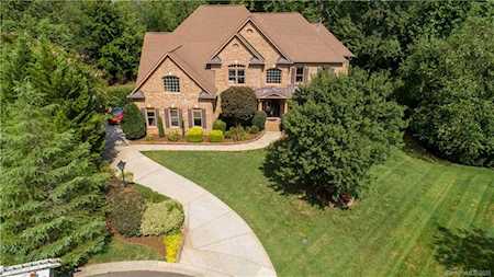 1105 Dumont Ct Matthews, NC 28104