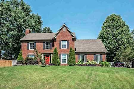 1039 Red Fox Cv Memphis, TN 38018