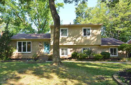 10611 Bracken Branch Ct Louisville, KY 40223