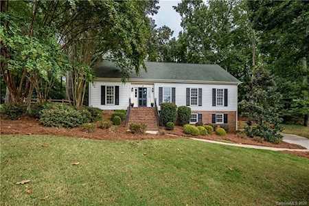 2431 Brantford Dr Charlotte, NC 28210
