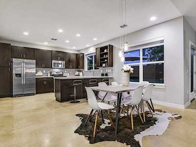 301 W Stassney LN #11 Austin, TX 78745