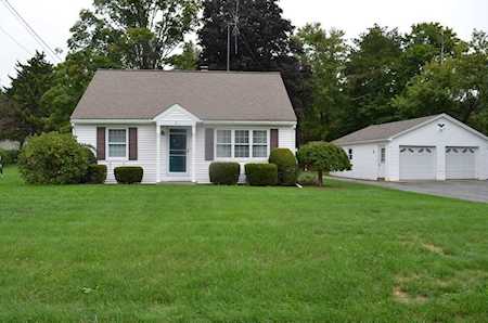 5 Wickaboag Valley Rd West Brookfield, MA 01585