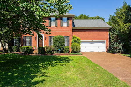 7117 River Park Ct Nashville, TN 37221