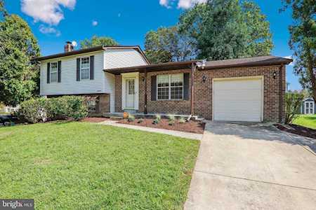 6803 Irene Ct Bowie, MD 20720