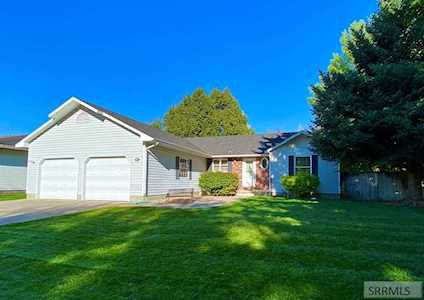 1145 Country Road Idaho Falls, ID 83404