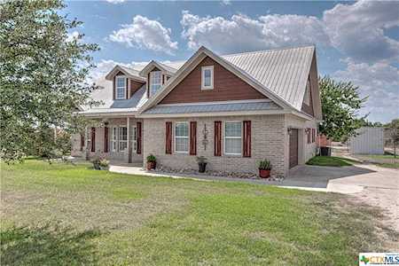 9122 Stinnett Mill Rd Salado, TX 76571
