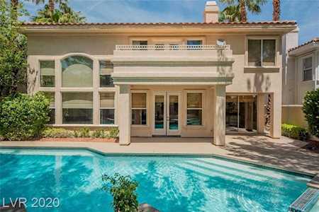 8217 Taos Paseo Las Vegas, NV 89128