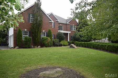 9 Cassandra Court Monroe, NJ 08831