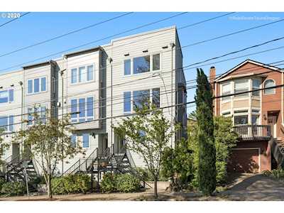 4631 S Corbett Ave Portland, OR 97239