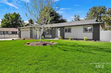 4629 S Shawnee Way Boise, ID 83709-5355