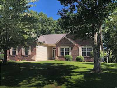 23186 Fox Creek Rd Warrenton, MO 63383