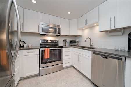 1477 Fountain Way #308 Vancouver, BC V6H 3W9