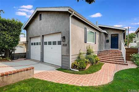 3528 Maple Avenue Manhattan Beach, CA 90266