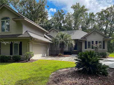 16 Deerfield Rd Hilton Head Island, SC 29926
