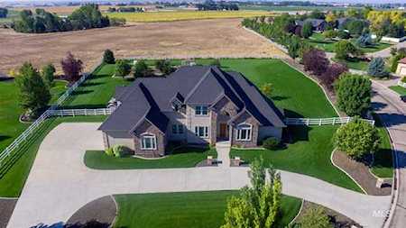 335 E Shafer View Dr. Meridian, ID 83642