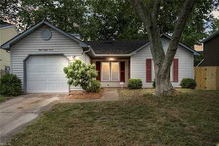 887 Carew Rd Virginia Beach, VA 23462