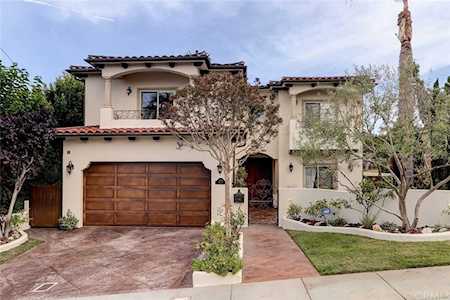 1730 Voorhees Ave Manhattan Beach, CA 90266
