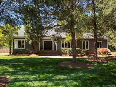3224 Broadfield Rd Charlotte, NC 28226