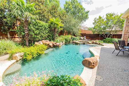 922 Mustang Ridge Drive Murphy, TX 75094