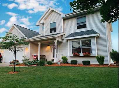 1070 Center St Lake Mills, WI 53551