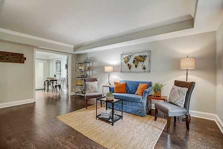 5025 Hillsboro Pike Nashville, TN 37215