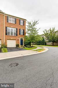 13649 Lavender Mist Ln Centreville, VA 20120