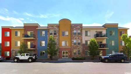 175 W Albion Village Way Sandy, UT 84070