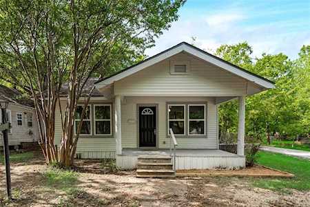 1422 W Park Avenue Corsicana, TX 75110