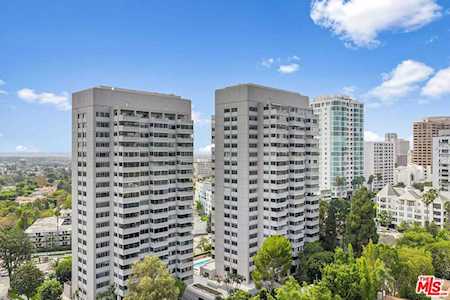865 Comstock Avenue #PHA Los Angeles, CA 90024